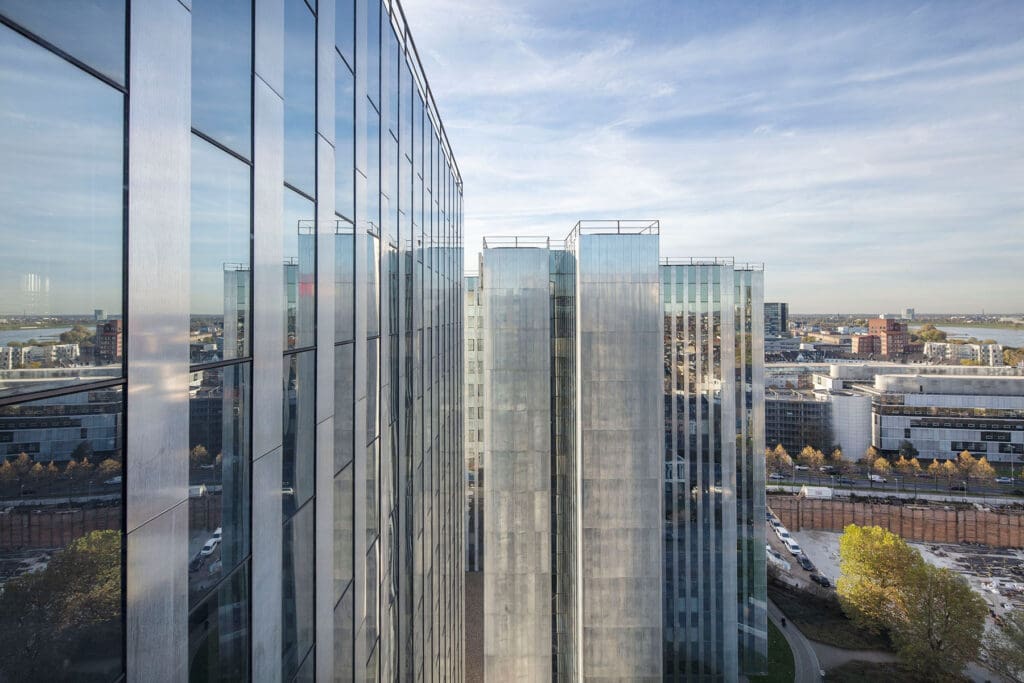 rwi4-317_jk111122 rwi4 Düsseldorf