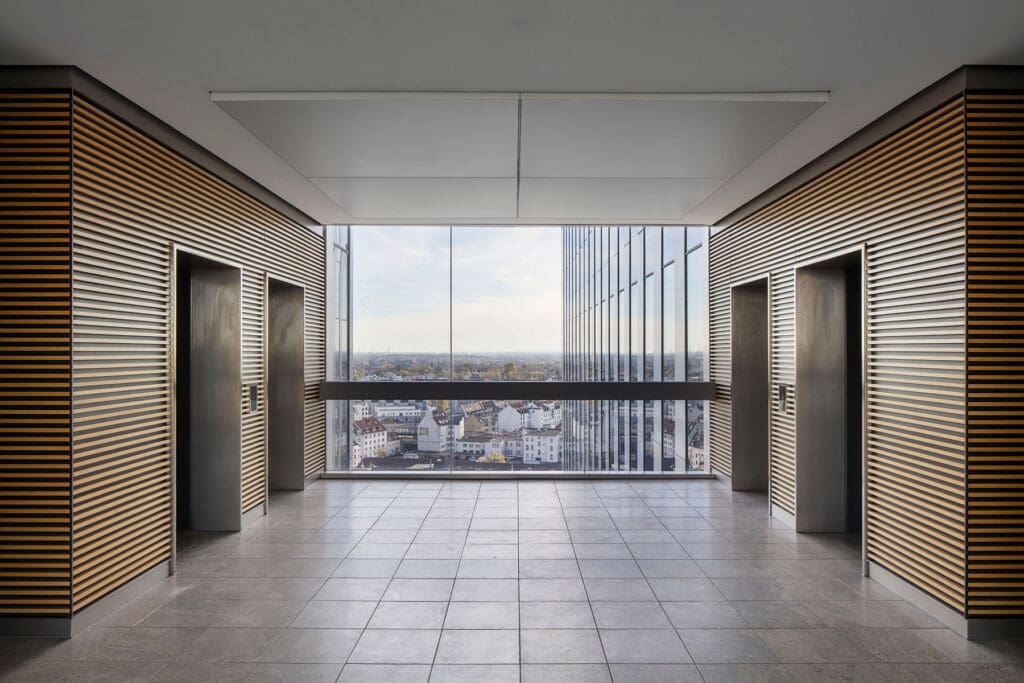 rwi4-329_jk111122 rwi4 Düsseldorf